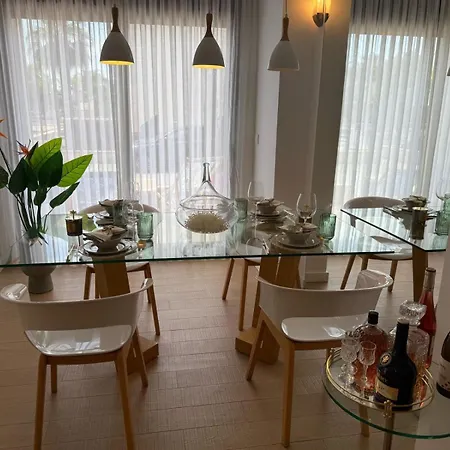 Zenia South Faced Groundfloor