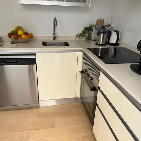 Apartament Zenia South Faced Groundfloor