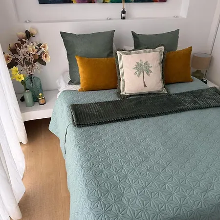 Apartament Zenia South Faced Groundfloor
