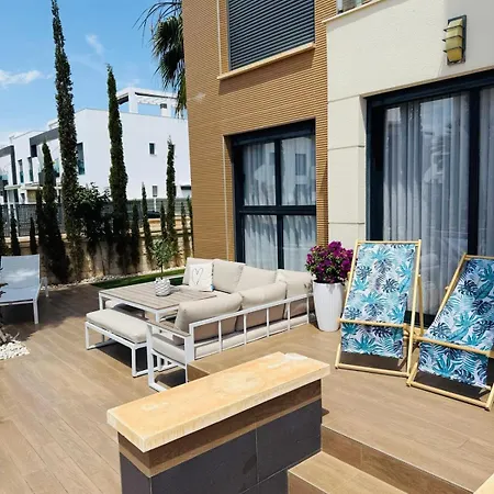 Zenia South Faced Groundfloor