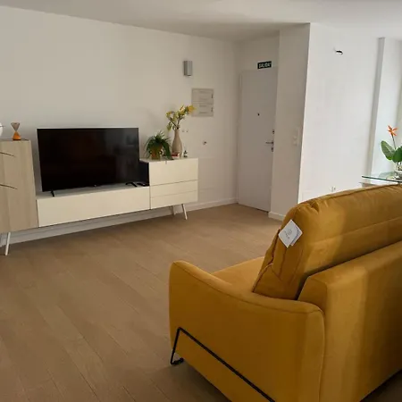 Zenia South Faced Groundfloor *